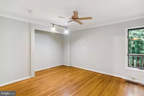 816 Olive Dr, Silver Spring, MD 20905 photo 23