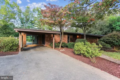 816 Olive Dr, Silver Spring, MD 20905
