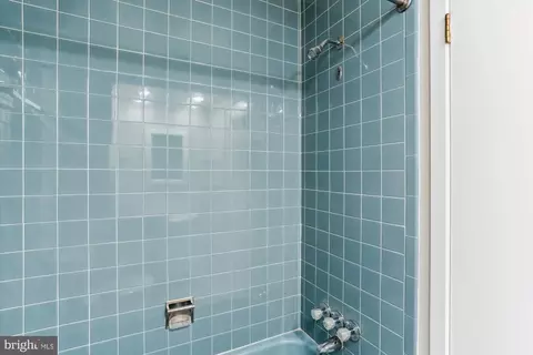 816 Olive Dr, Silver Spring, MD 20905 photo 38
