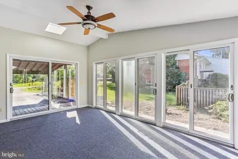 816 Olive Dr, Silver Spring, MD 20905 photo 9