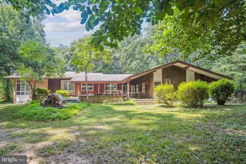 18301 Mink Hollow Rd, Highland, MD 20777