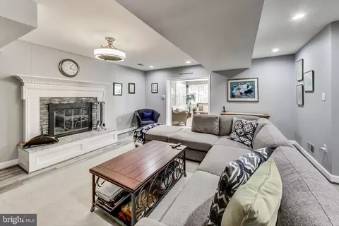 909 Winhall Way, Silver Spring, MD 20904 photo 32