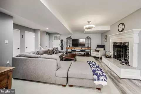 909 Winhall Way, Silver Spring, MD 20904 photo 39