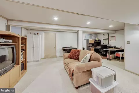 909 Winhall Way, Silver Spring, MD 20904 photo 43