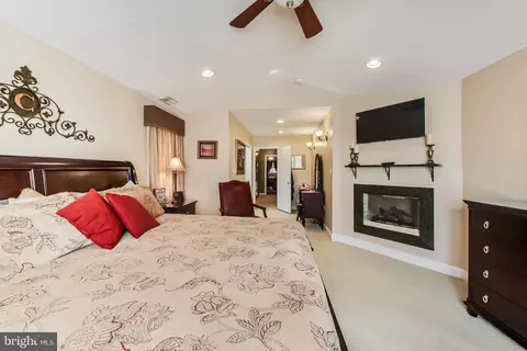 909 Winhall Way, Silver Spring, MD 20904 photo 17