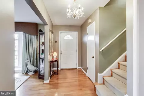 909 Winhall Way, Silver Spring, MD 20904 photo 5