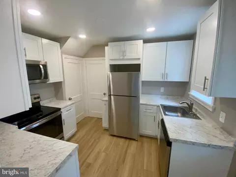 2113 Plyers Mill Rd, Silver Spring, MD 20902 photo 2