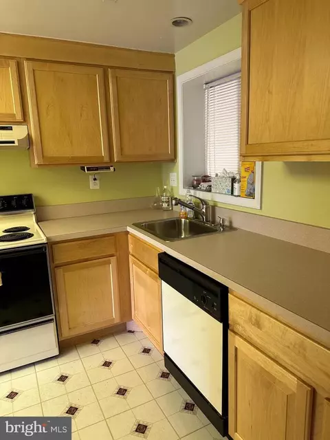 3500 Forest Edge Dr #15-3F, Silver Spring, MD 20906 photo 11