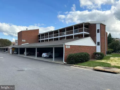 3500 Forest Edge Dr #15-3F, Silver Spring, MD 20906