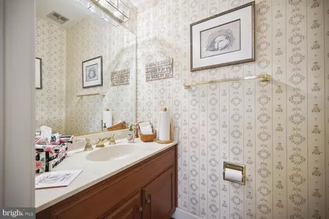 11109 Willowbrook Dr, Potomac, MD 20854 photo 22