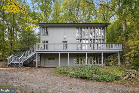 11220 Game Preserve Rd, Gaithersburg, MD 20878