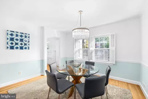 2001 Rookwood Rd, Silver Spring, MD 20910 photo 13