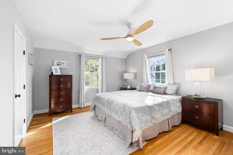 2001 Rookwood Rd, Silver Spring, MD 20910 photo 17
