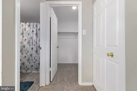 913 Pointer Ridge Dr, Gaithersburg, MD 20878 photo 31