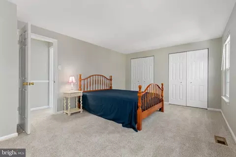 913 Pointer Ridge Dr, Gaithersburg, MD 20878 photo 41