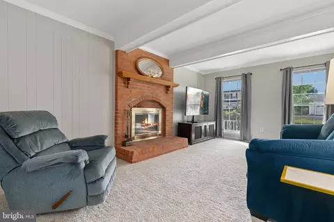 913 Pointer Ridge Dr, Gaithersburg, MD 20878 photo 9