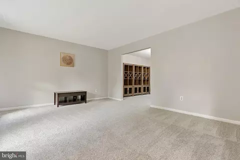 913 Pointer Ridge Dr, Gaithersburg, MD 20878 photo 14
