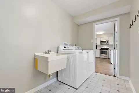 913 Pointer Ridge Dr, Gaithersburg, MD 20878 photo 24
