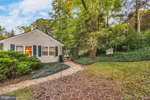 10411 Greenacres Dr, Silver Spring, MD 20903 photo 24