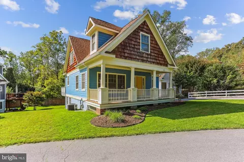 9812 Capitol View Ave, Silver Spring, MD 20910