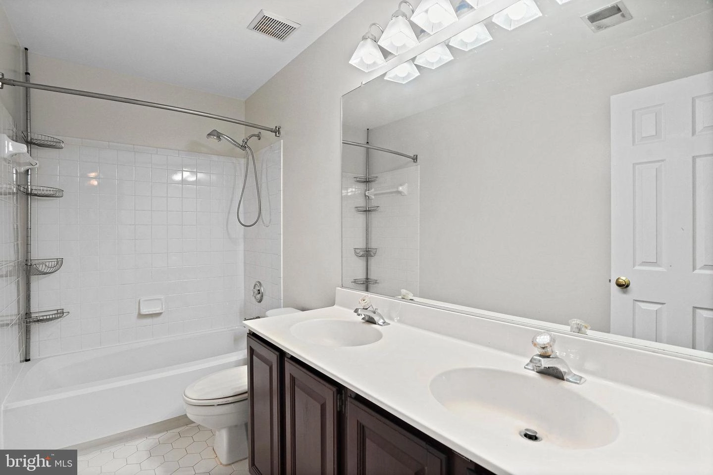 2101 Badian Dr, Silver Spring, MD 20904 photo 27