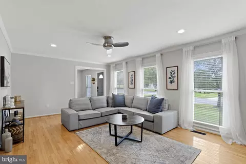 17425 Macduff Ave, Olney, MD 20832 photo 6