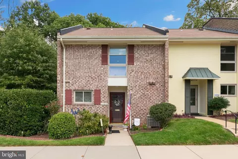 3468 Gleneagles Dr #79-A, Silver Spring, MD 20906