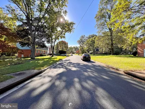 Venice Place, Silver Spring, MD 20904 photo 6