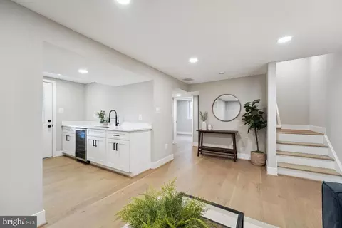 1610 Noyes Dr, Silver Spring, MD 20910 photo 17