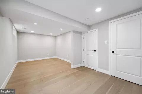 1610 Noyes Dr, Silver Spring, MD 20910 photo 19