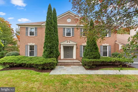10817 Willow Run Ct, Potomac, MD 20854
