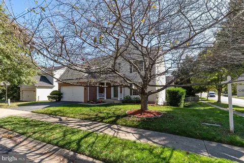 15001 Hunter Mountain Ln, Silver Spring, MD 20906 photo 2