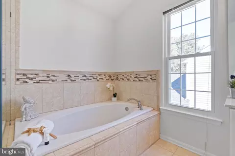 15001 Hunter Mountain Ln, Silver Spring, MD 20906 photo 29