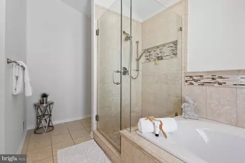 15001 Hunter Mountain Ln, Silver Spring, MD 20906 photo 30