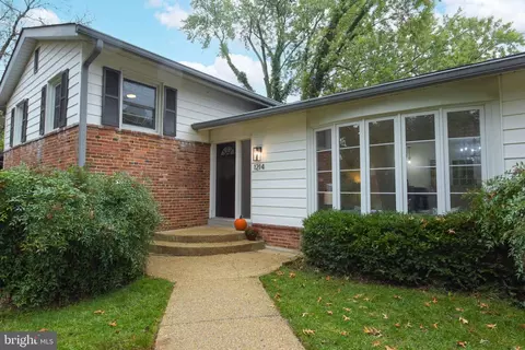 1214 Ballard St, Silver Spring, MD 20910 photo 2