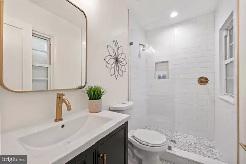 1214 Ballard St, Silver Spring, MD 20910 photo 8