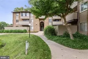 19431 Brassie Pl #304, Montgomery Village, MD 20886