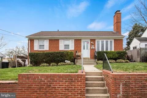 409 Mcarthur Dr, Rockville, MD 20850