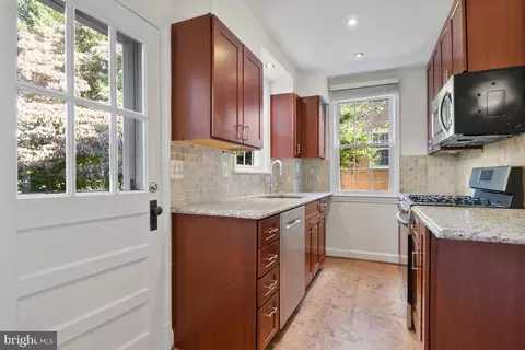 10010 Lorain Ave, Silver Spring, MD 20901 photo 9