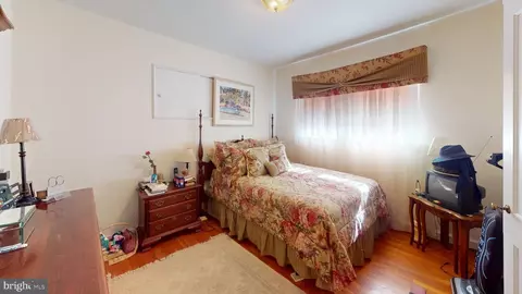 2304 Darrow St, Silver Spring, MD 20902 photo 11