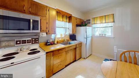 2304 Darrow St, Silver Spring, MD 20902 photo 14