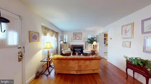 2304 Darrow St, Silver Spring, MD 20902 photo 4
