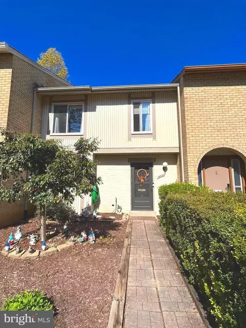 19520 Divot Pl, Montgomery Village, MD 20886