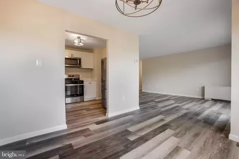 8830 Piney Branch Rd #701, Silver Spring, MD 20903 photo 12
