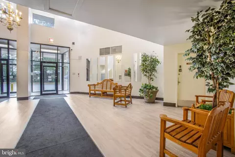 8830 Piney Branch Rd #701, Silver Spring, MD 20903 photo 5