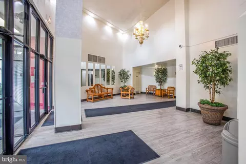 8830 Piney Branch Rd #701, Silver Spring, MD 20903 photo 6