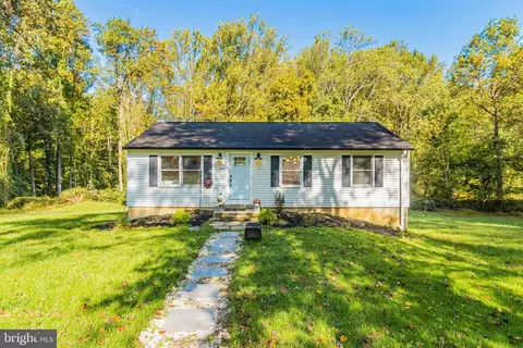 18556 Brooke Rd, Sandy Spring, MD 20860 photo 1