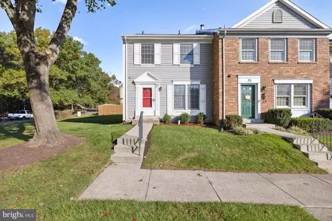 33 Sky Blue Ct, Germantown, MD 20874