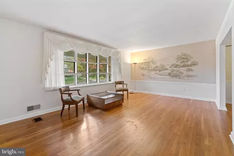 1606 Constance St, Silver Spring, MD 20902 photo 6