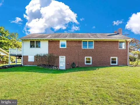 9113 Gue Rd, Damascus, MD 20872 photo 4